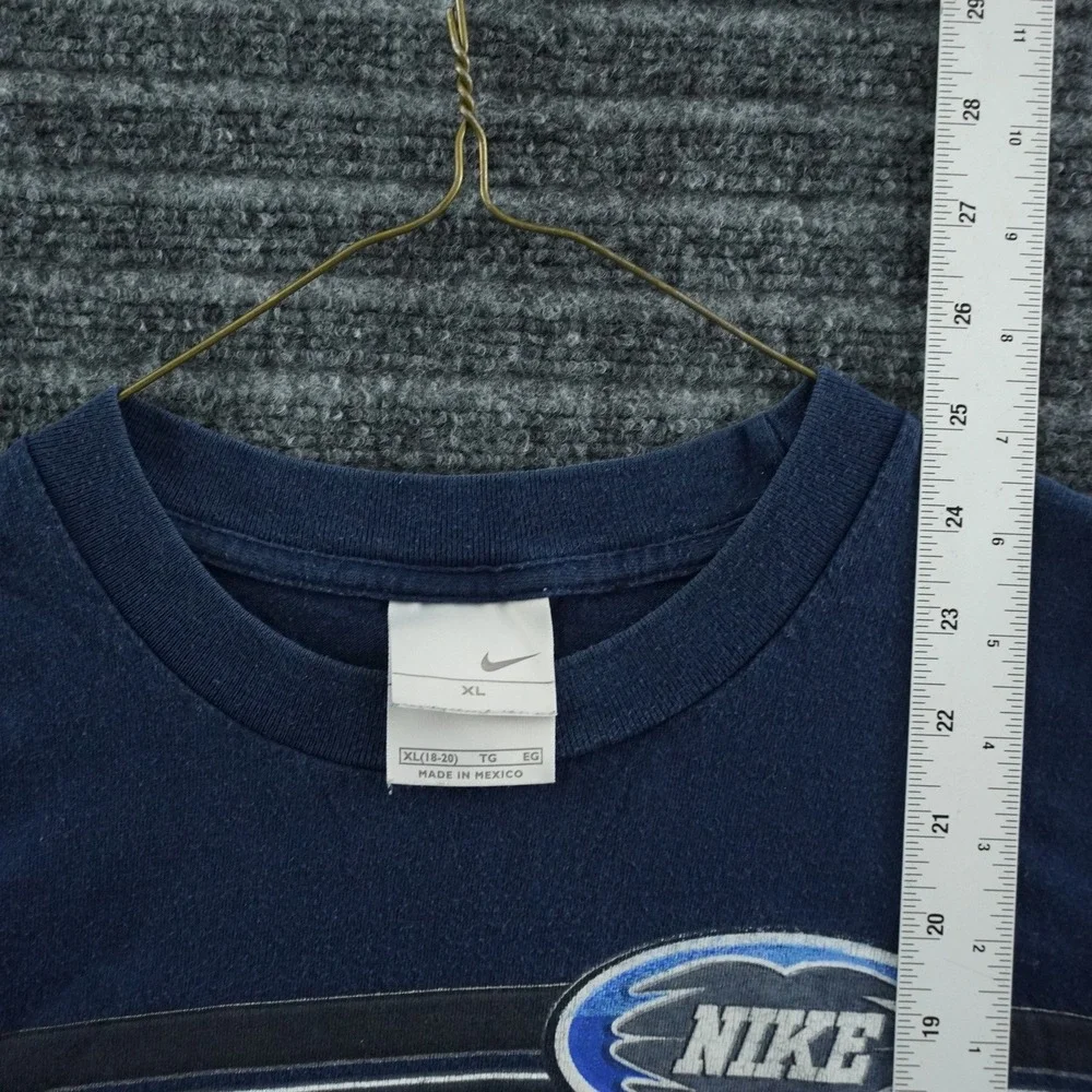 Nike Long Sleeve T-Shirt Boys XL Navy Blue Graphic Swoosh Logo